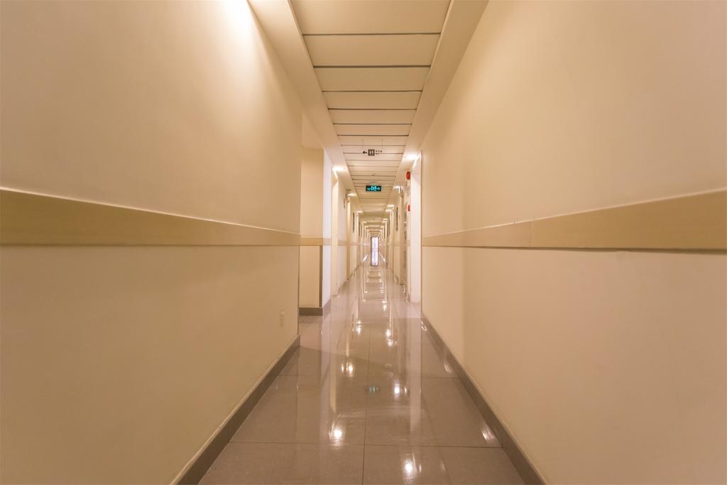 Jingjiang Inn Shanghai Minsheng Road Екстериор снимка